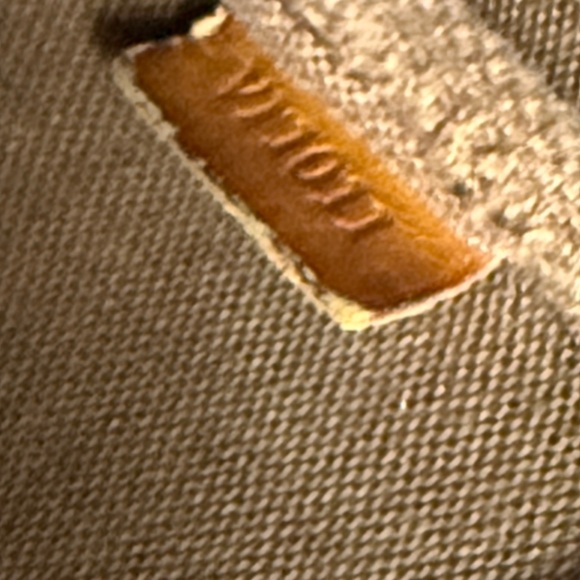 LV Monogram Pochette Crossbody - Picture 10 of 16